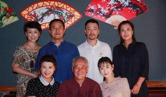 刘老根三照片,笑谈人生百态，演绎乡村传奇