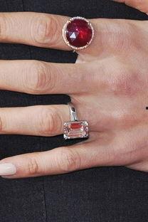 明星戒指图片,揭秘明星戒指背后的时尚密码